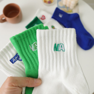 白色潮流运动袜子女ins潮日系春秋季 纯棉刺绣中筒袜春夏 情侣款
