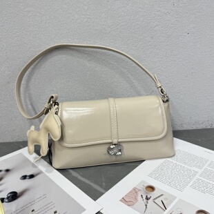 小众法式复古质感法棍包腋下包2026新款高级感百搭时尚单肩斜挎包