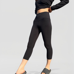 Align™ 女士运动高腰中长裤 21