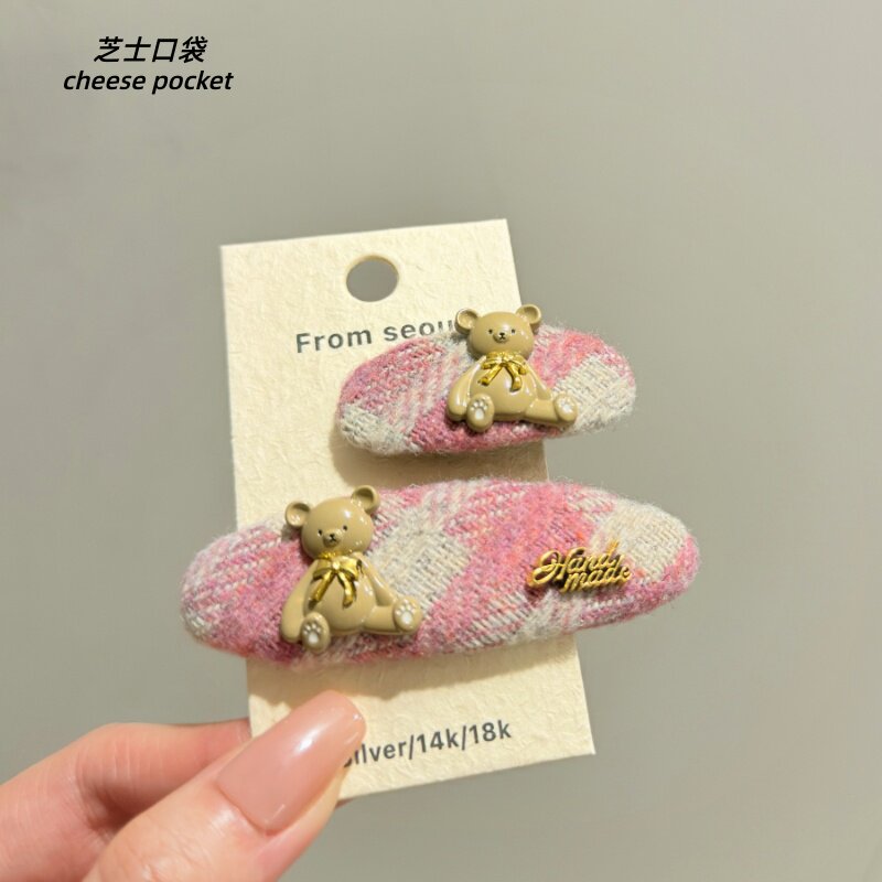 韩国甜美少女粉色格纹小熊发夹氛围感可爱个性侧边刘海碎发BB夹子