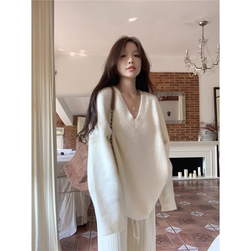 慵懒风白色v领套头毛衣女秋冬2025新款宽松显瘦针织衫上衣高级感