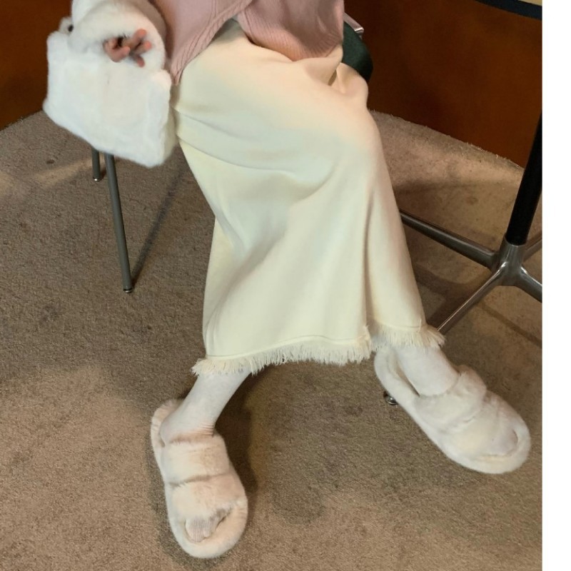 2025秋冬新款流苏针织半身裙女加厚中长款a字裙开叉毛线包臀长裙