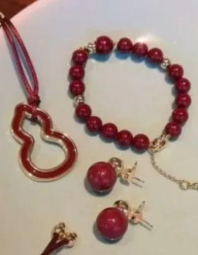 新款董生活董洁同款葫芦项链 新年氛围感立体朱砂葫芦耳钉手链毛