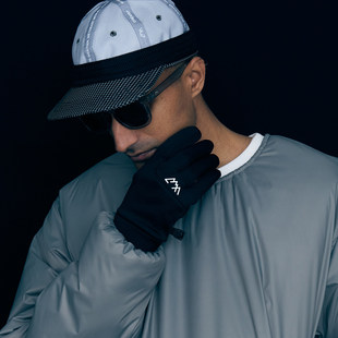 COMFY GLOVE 触屏操作 轻盈保暖透气 都市户外通用机能手套