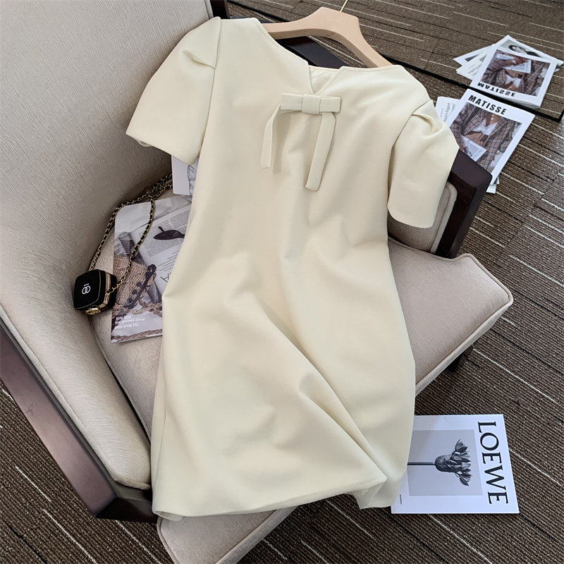 THE NEW WOMENS CLOTHING IN THE SUMMER OF 2024 IS WORN IN A BELLFLOWER DRESS A HIGH-QUALITY FRENCH PUFF SLEEVE A-LINE SKIRT