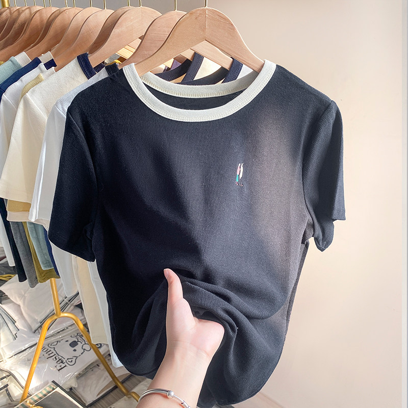 BIG BRAND PICK-UP LEAK AMERICAN RETRO EMBROIDERY SHOULDER T-SHIRT WOMENS SHORT-SLEEVED CARD-WAIST SHIRT IS UNIQUE AND BEAUTIFUL TOP