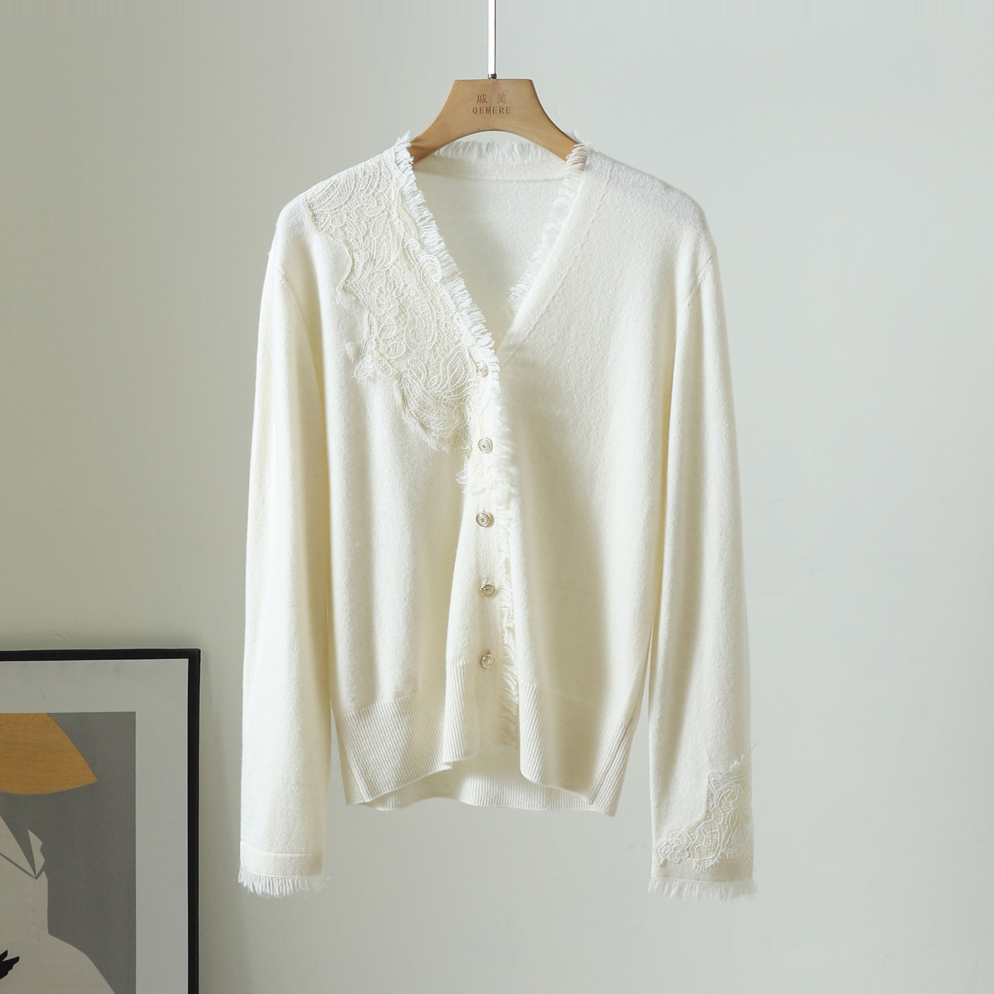 法式软糯气质V领水溶蕾丝拼接流苏边纯羊毛打底针织开衫毛衣外套,女装/女士精品,毛针织衫,淘宝优惠券,粉丝福利购,淘宝优惠卷