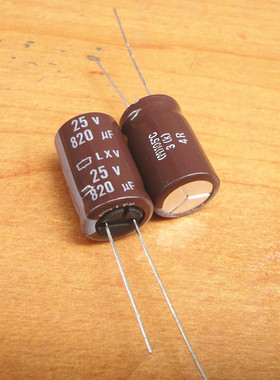 原包装 日本黑金刚 25V820UF LXV 高频低阻 长寿命 12X20 105度