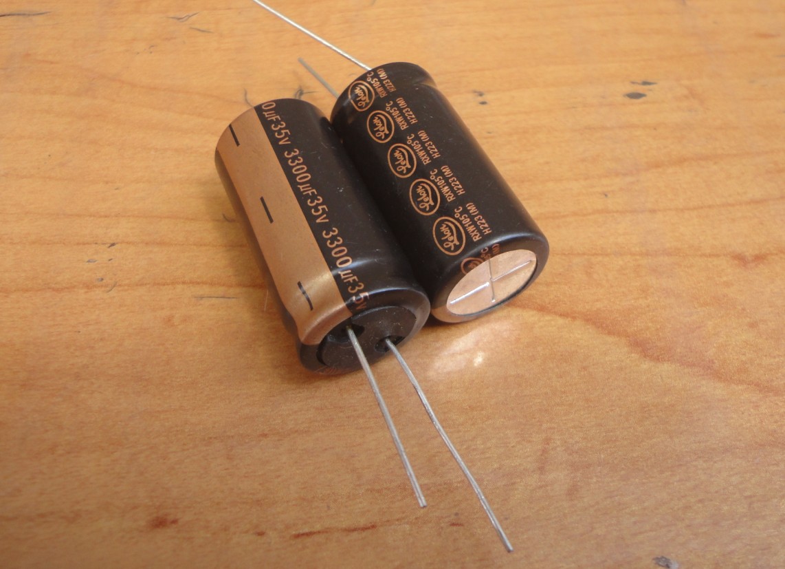 台湾产 LELON 立隆 35V3300UF RXW 高频低阻 长寿命 18*36 105度