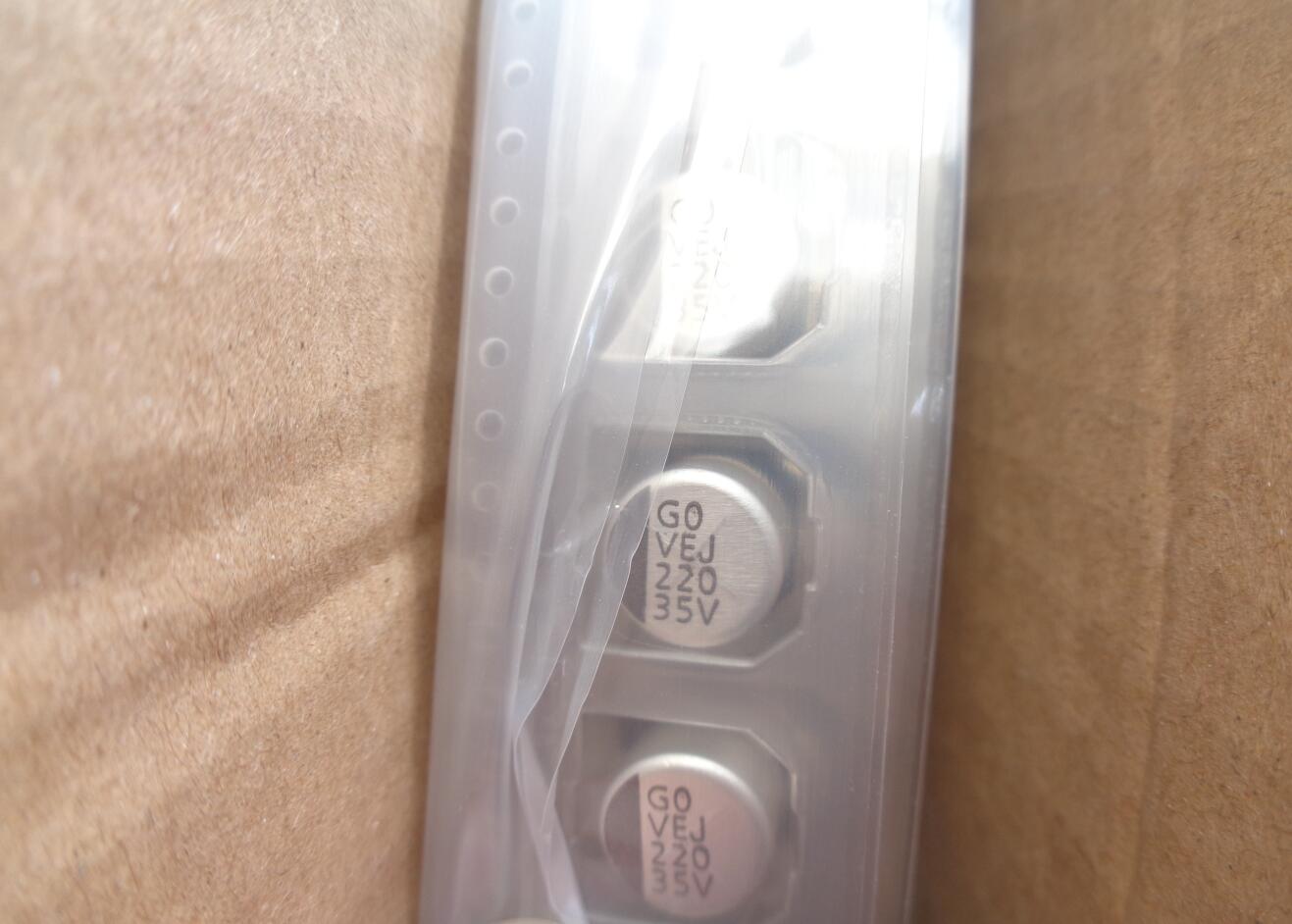 VEJ221M1V1008-TR0 220UF 立隆LELON贴片电容 VEJ 35V220UF 10X8