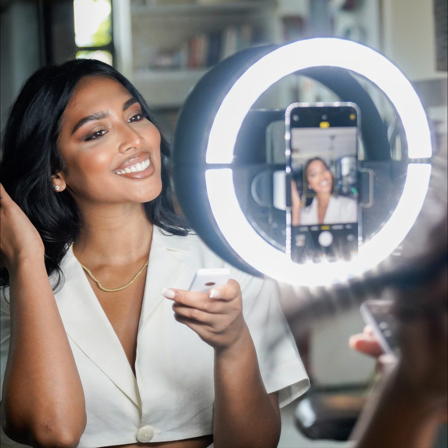 充电可折叠环形灯便携柔光美颜