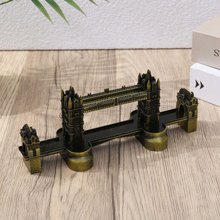 创意欧式英国伦敦塔桥模型泰晤士桥摆件新款家居时尚摄影道具装饰