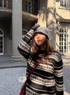 3ts 12/27 秋冬羊毛混纺复古花纹费尔岛提花圆领毛衣软糯慵懒上衣