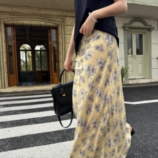 直筒型印花半身裙百搭显瘦碎花裙松紧腰休闲风长裙 13春季 3ts