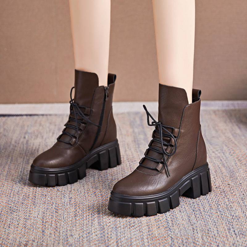 显瘦短靴子真皮内增高