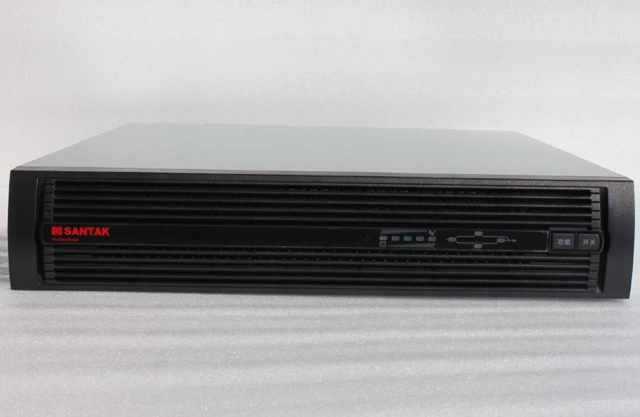 山特C2KR 2KVA 1600W 2U 机架式UPS不间断电源 内置电池 在线式