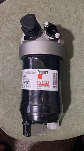 徐工215D/200D/柳工922E/920E柴滤总成FS-1098总成滤芯底座手油泵