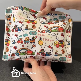 是kt的哦收纳包高颜值可爱平板包可爱旅行化妆包多层内胆帆布包