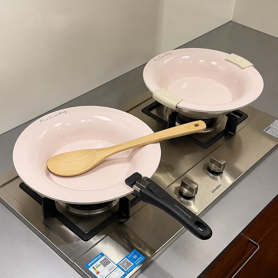 平底煎锅飞碟锅韩国ins风多功能