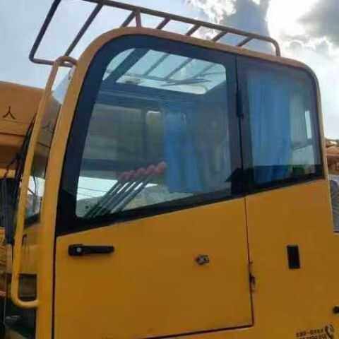 新款柳工8吨 10吨上车前挡风玻璃车门右推拉后档钢化双层夹胶玻璃