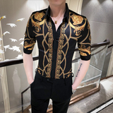 黑色
