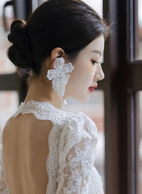 HP136新款白色蕾丝花朵新娘耳钉 超仙长款串珠流苏耳饰婚礼配饰品