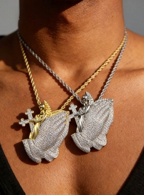 欧美嘻哈十字架祈祷之手吊坠男士