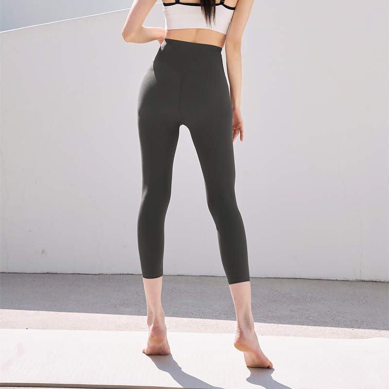 裸感柔软高腰无尴尬线七分瑜伽裤紧身薄高弹蜜桃臀运动健身裤