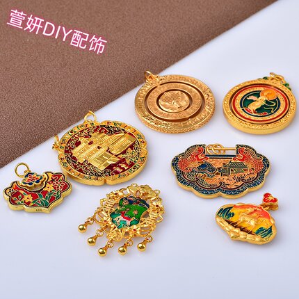 精工版不掉色沙金diy配饰国潮珐琅彩吊坠毛衣链吊牌春色满园福锁