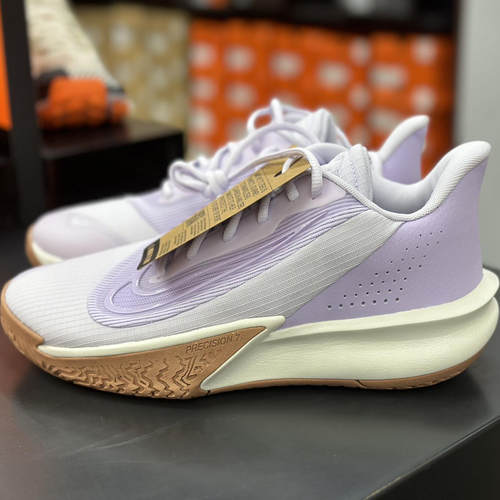 Nike男子轻便缓震透气篮球鞋