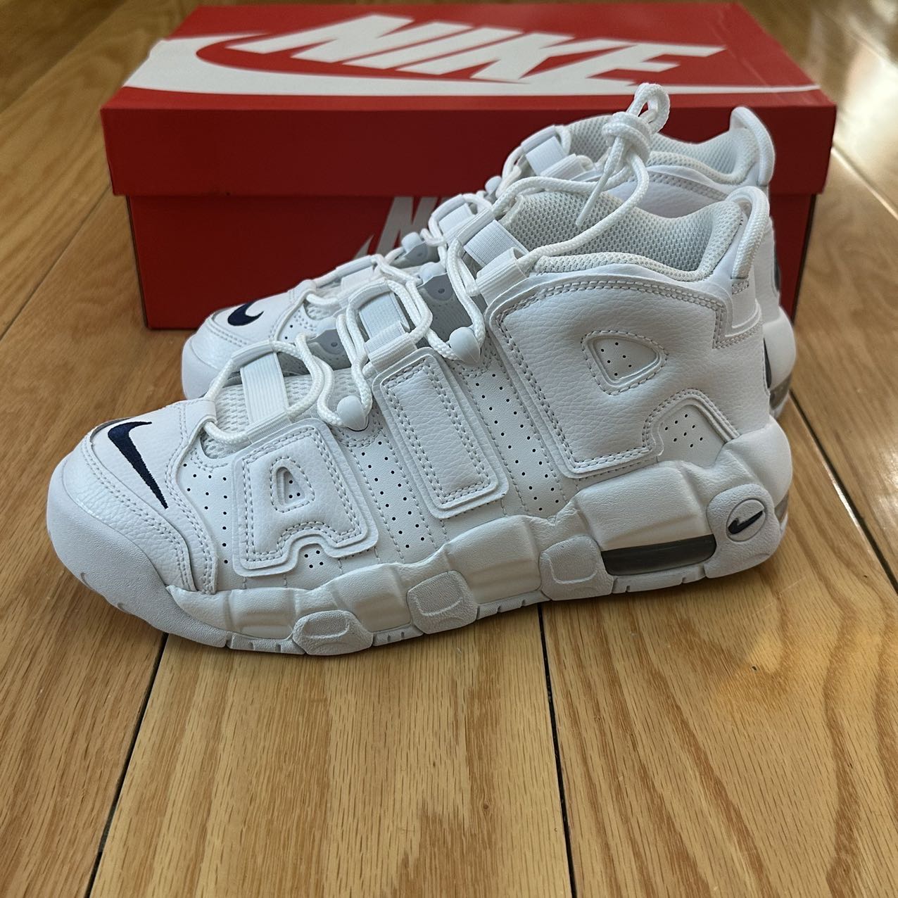 AirMoreUptempo大AIR篮球鞋