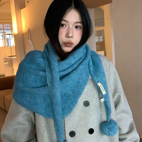 陈奶奶纯色三角巾毛球披肩女秋冬