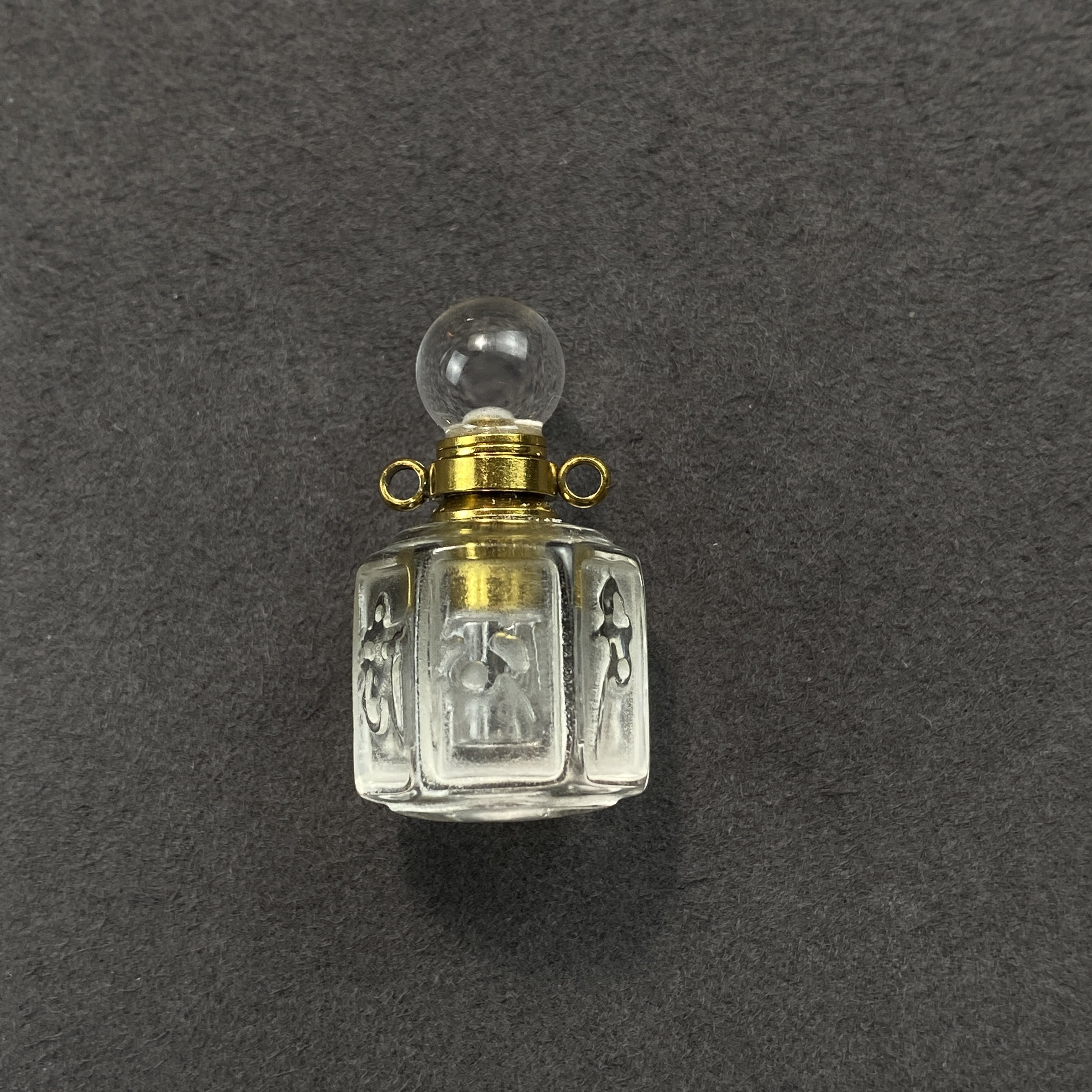 六字箴言真言水晶香水瓶吊坠装精油香水液体粉末毛衣链项链吊坠,饰品/流行首饰/时尚饰品新,颈饰,淘宝优惠券,粉丝福利购,淘宝优惠卷