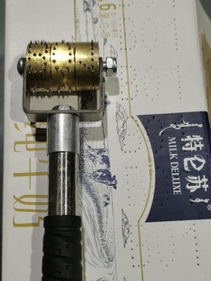 针刺防串货滚章无需油墨数字字母可任意更换组合啤酒牛奶纸箱滚码