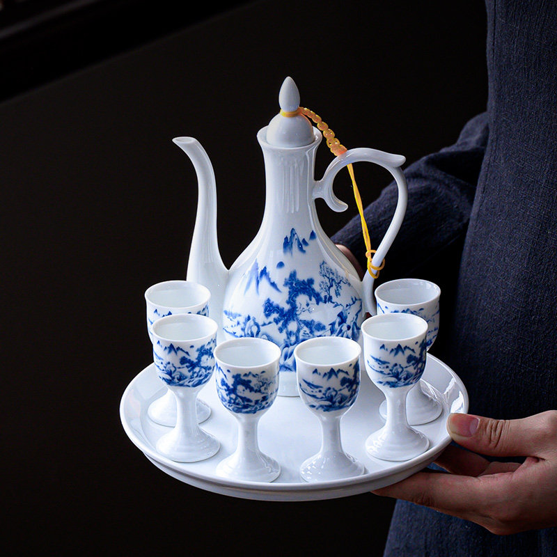 陶瓷白酒杯套装家用中式酒壶老式分酒器小酒杯仿古高脚杯送礼盒装,餐饮具,白酒杯,淘宝优惠券,粉丝福利购,淘宝优惠卷