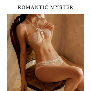 轻扯开来 纯欲诱惑性感蕾丝挂脖绑带聚拢三点式网纱内衣夏套装女