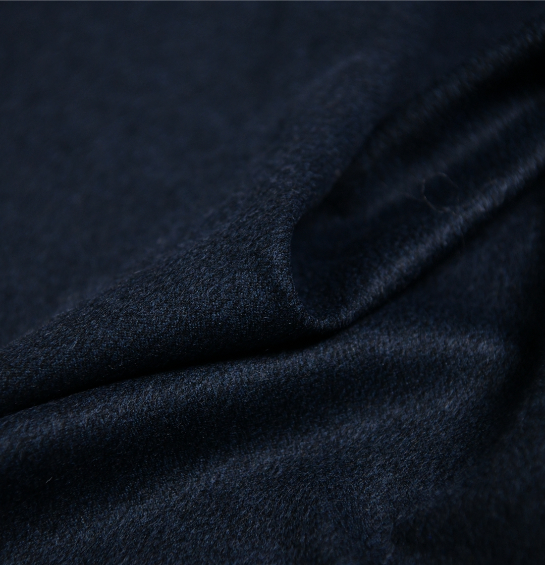 MOON 超细水波纹双面磨绒拉毛工艺高级精纺羊毛370克150宽设计师