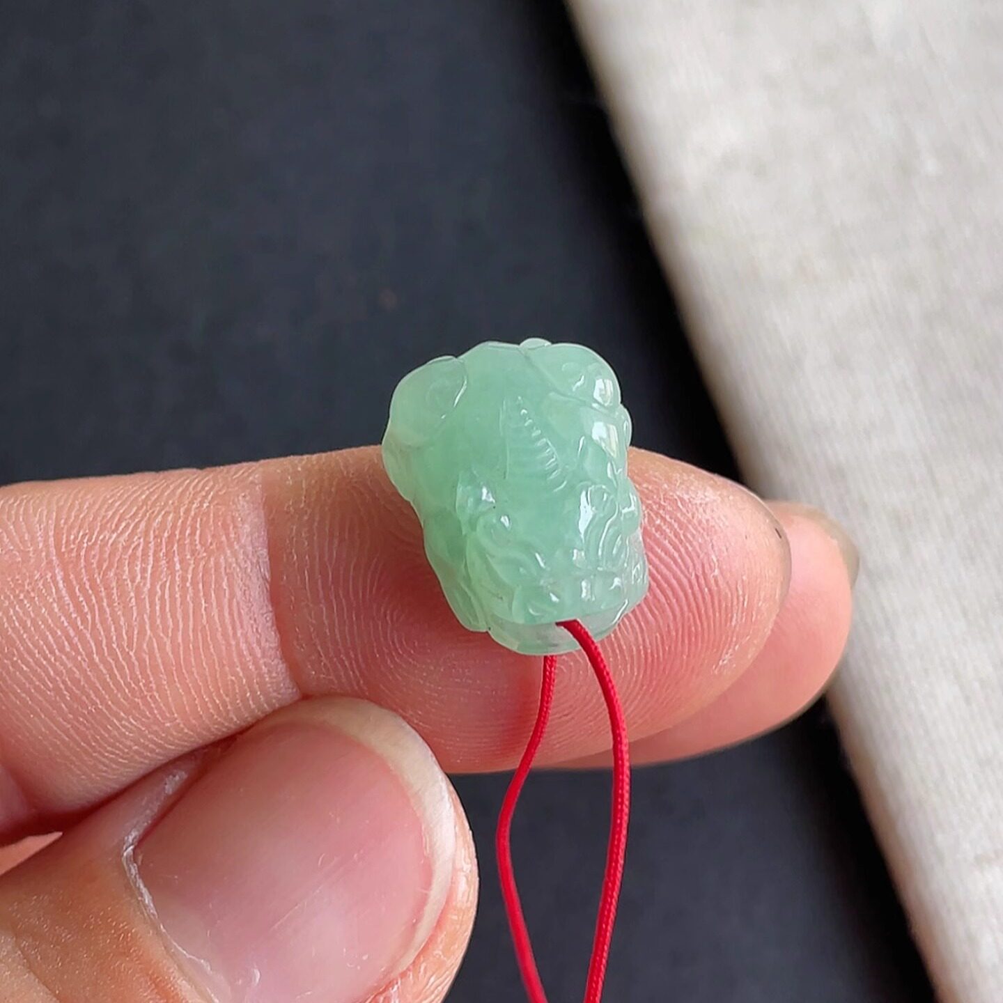 0702-10天然老坑冰种貔貅戒面 翡翠A货送证书~金晶翡翠