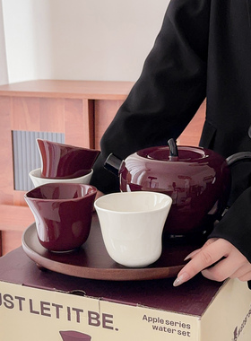 新婚礼物送新娘新人结婚订婚送闺蜜茶具茶杯水壶套装生日伴手礼品