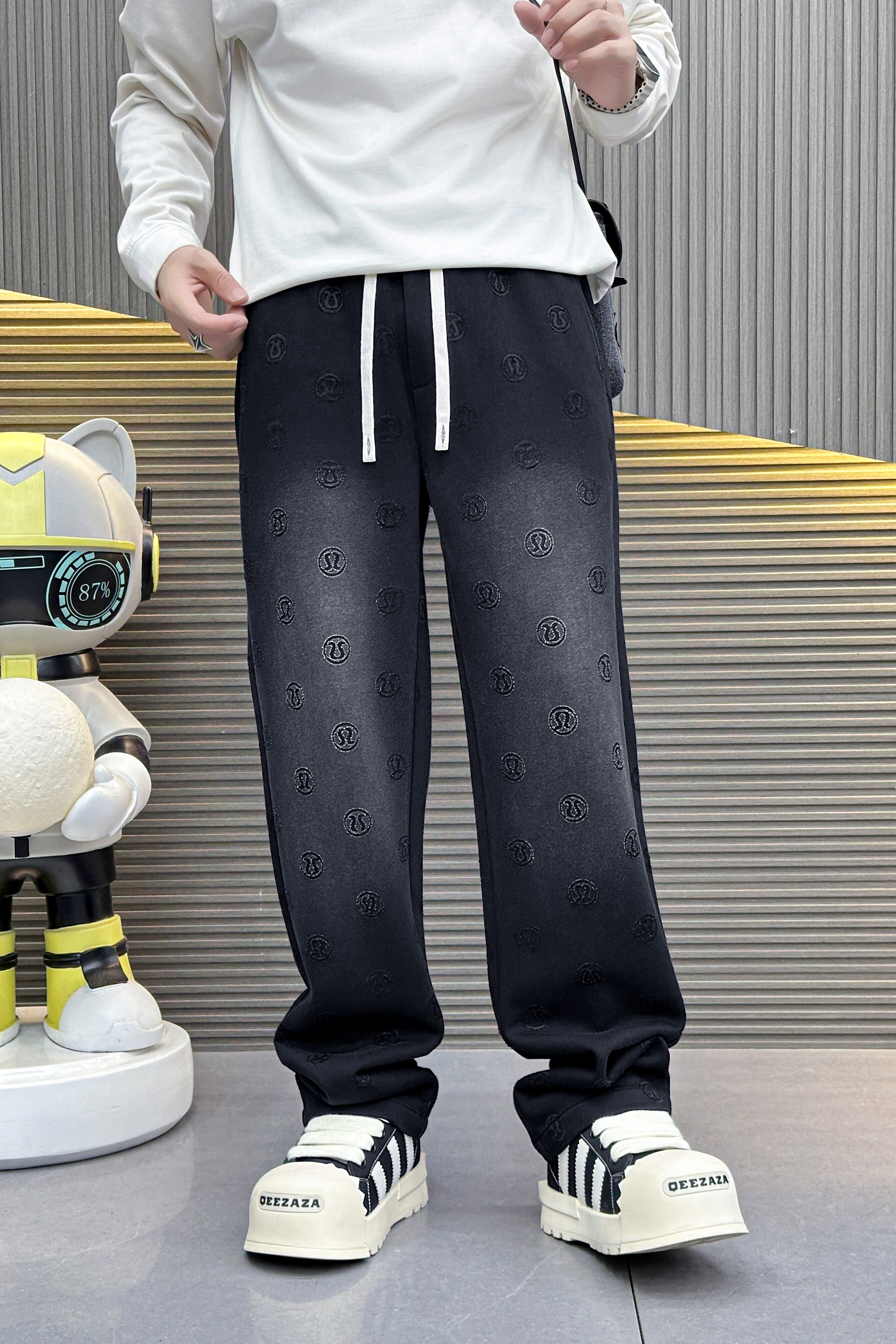 2025秋冬新款柔软弹力时尚刺绣男士休闲裤92314P140,男装休闲裤,钱塘6018（原3088）