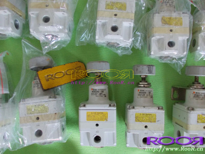 RooR 日本原装进口SMC 气动配件 SMC IR2010-02G 精密调压阀
