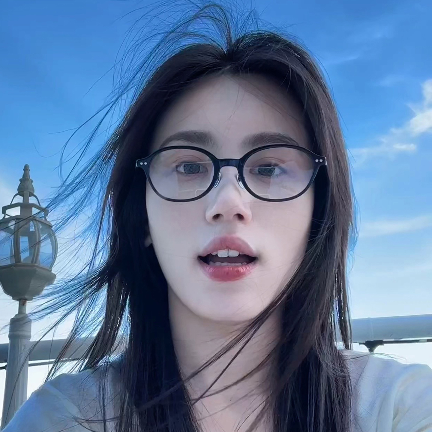 韩系小框椭圆TR90超轻轻近视眼镜女小脸文艺复古平光镜架可配度数