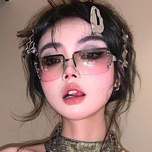 千禧风渐变墨镜Y2k个性 防紫外线太阳镜女美式 复古辣妹镜潮人同款