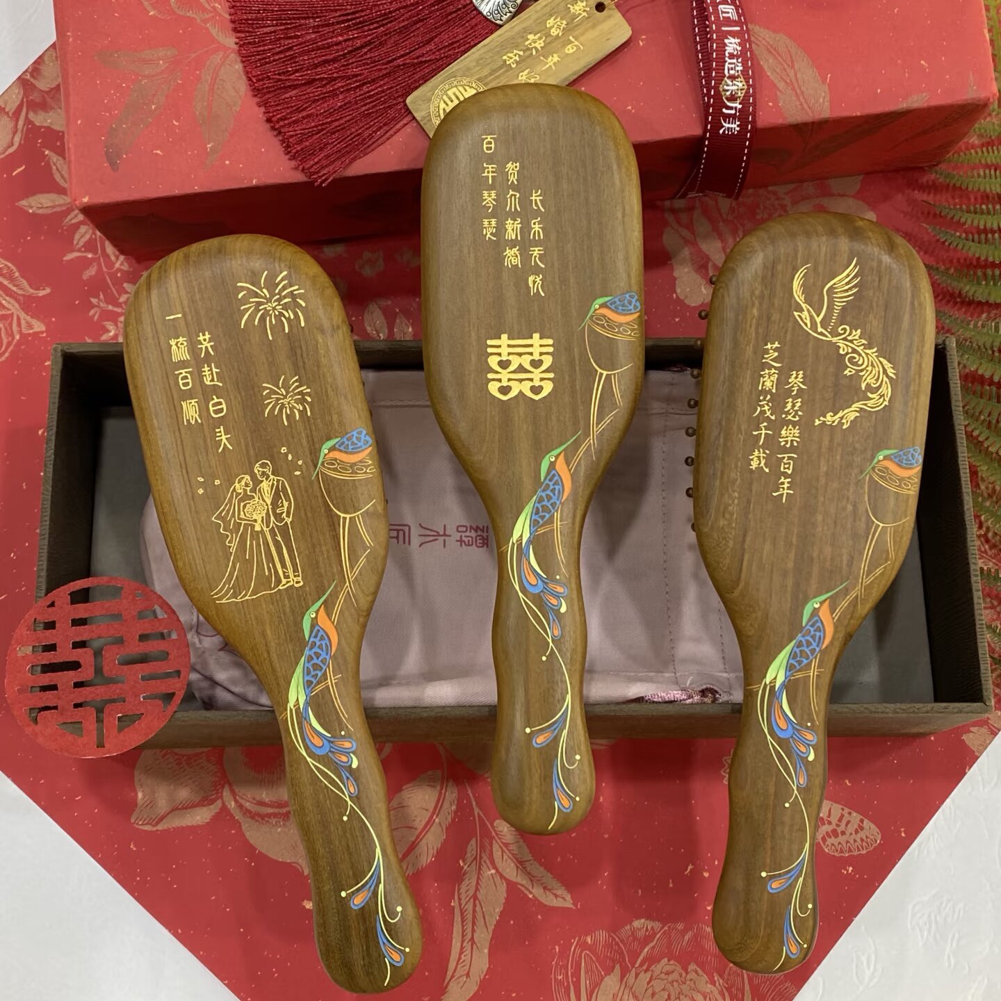 谭木匠梳子翠屏订制刻字母亲节礼物送妈妈送老师送闺蜜新婚礼物
