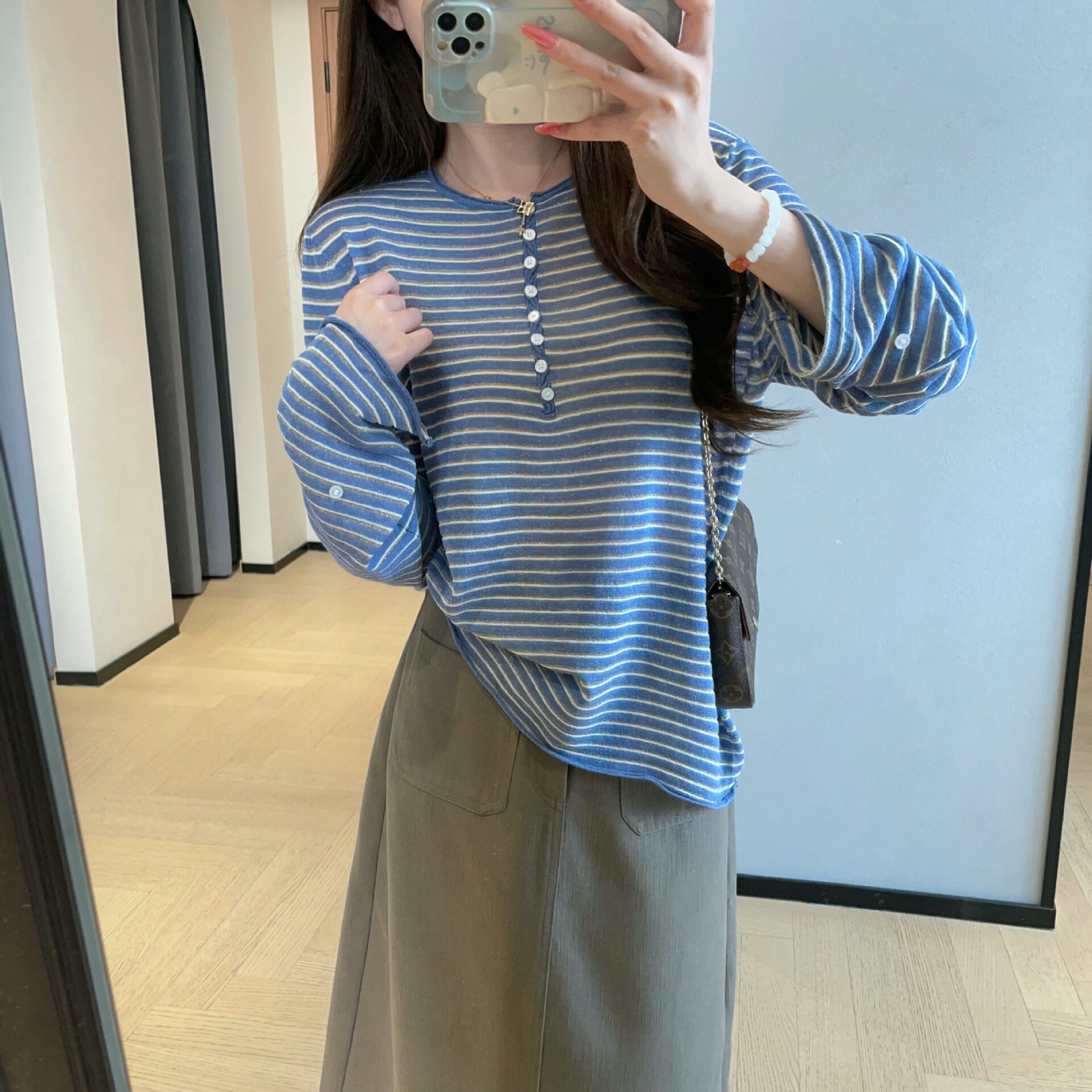 闭眼入杨紫同款时髦亨利领长袖条纹T恤内搭打底衫女26秋冬H090519