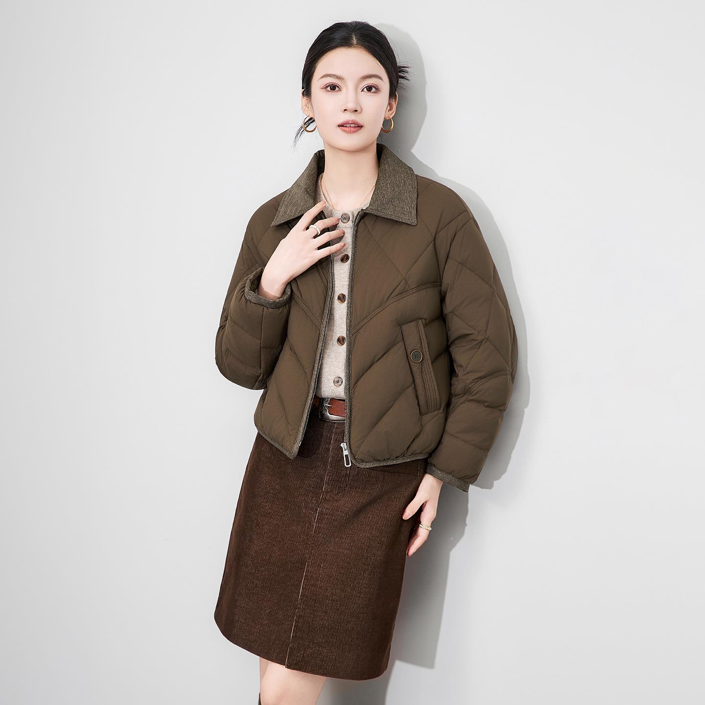 巨好看的冬装外套厚白鸭绒短款羽绒服撞色翻领复古巴恩风防风保暖