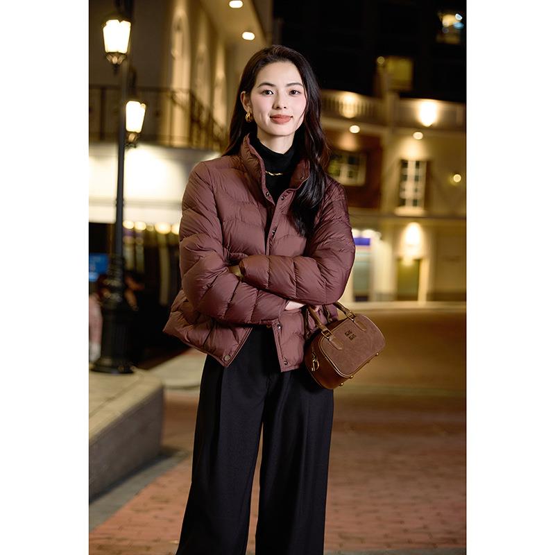 轻薄羽绒服女短款2025冬季小个子90白鸭绒高级感显瘦上衣短外套女