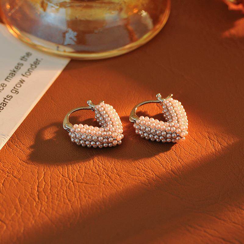 新款日韩高级感甜美镶嵌珍珠爱心耳环黄铜电镀18K时尚个性耳饰女