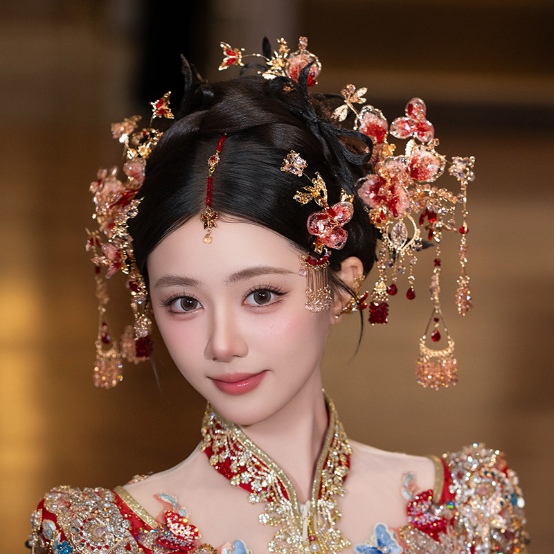 秀禾头饰浅粉色减龄高级新中式婚礼新娘造型发饰眉心坠额饰显脸小