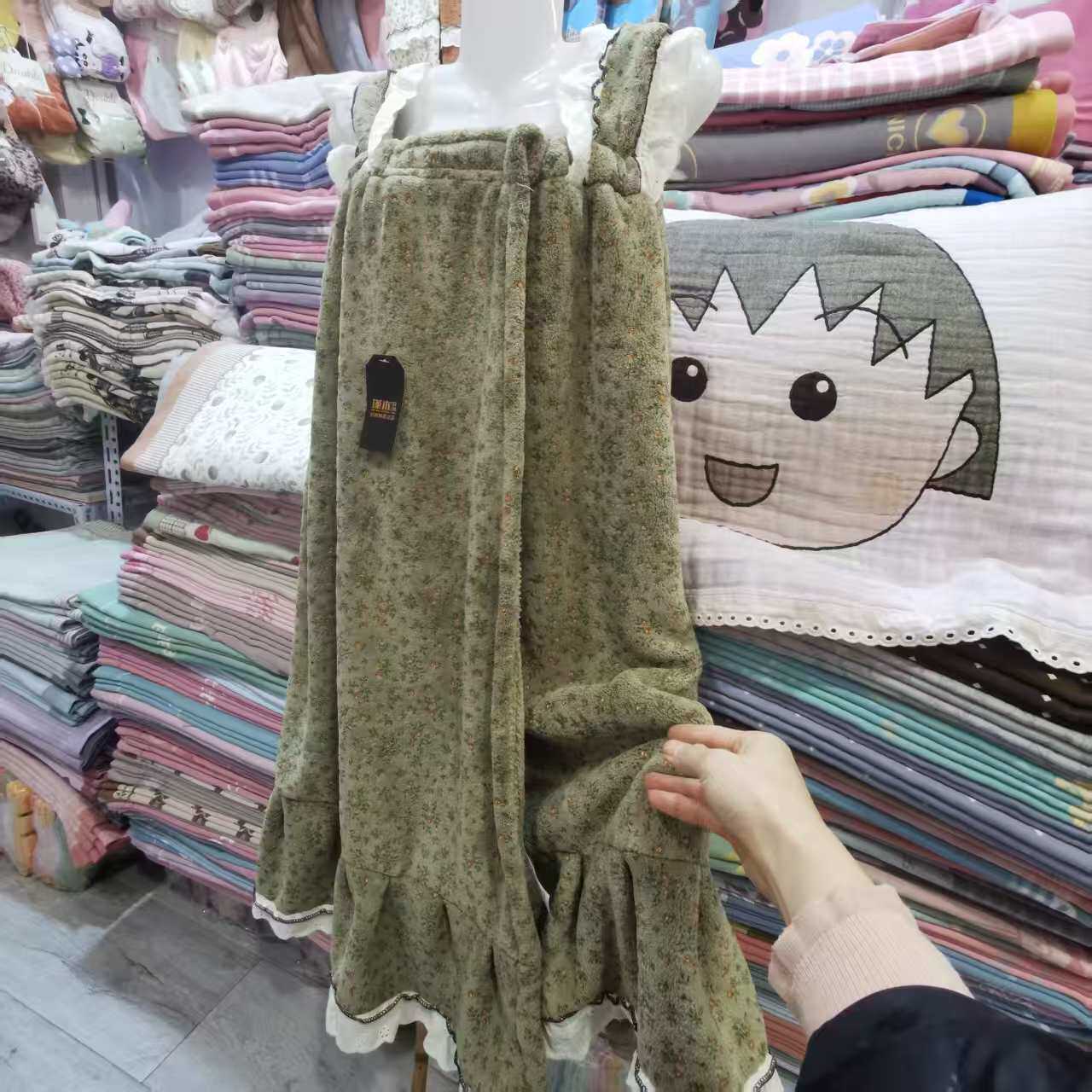 瑾木新款浴巾女珊瑚绒吸水速干加厚加大不掉毛家用成人浴裙浴袍